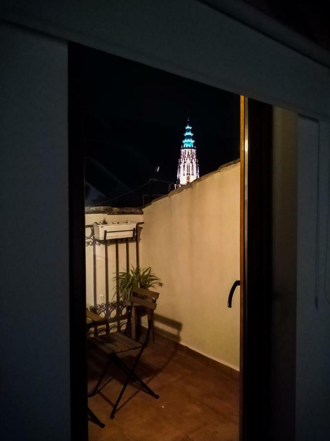 Atico Toledo Apartment ภายนอก รูปภาพ