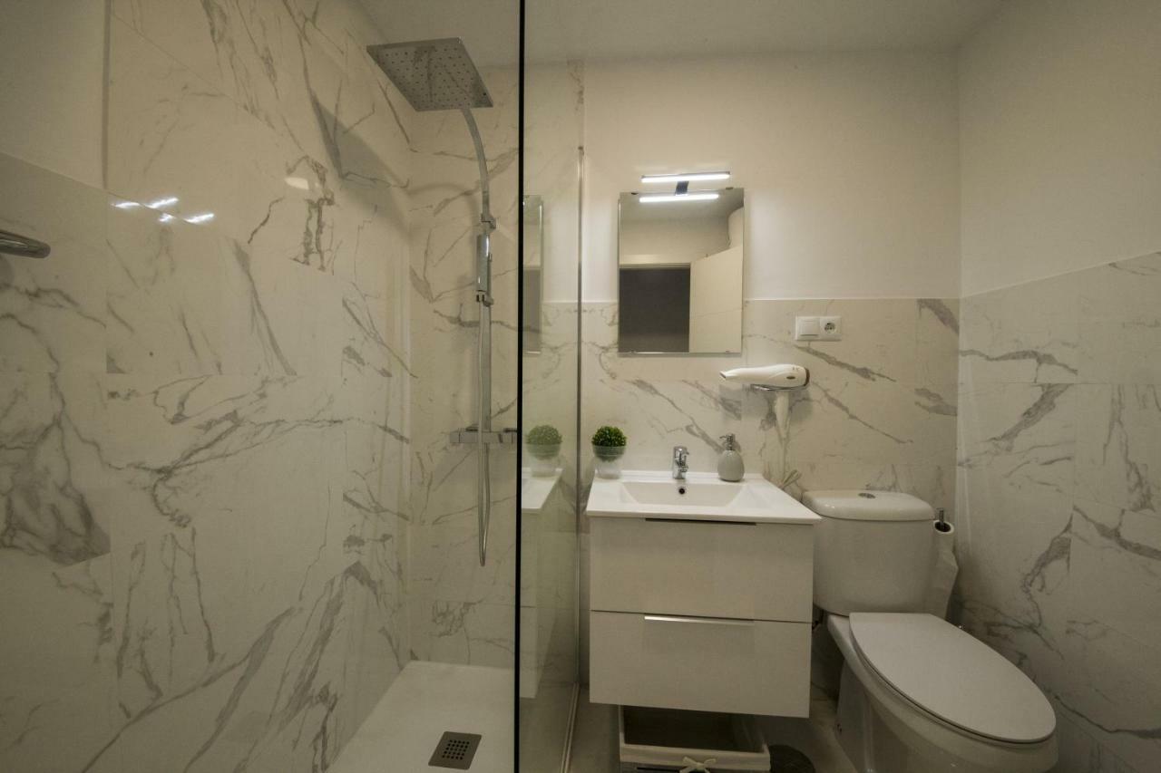 Atico Toledo Apartment ภายนอก รูปภาพ